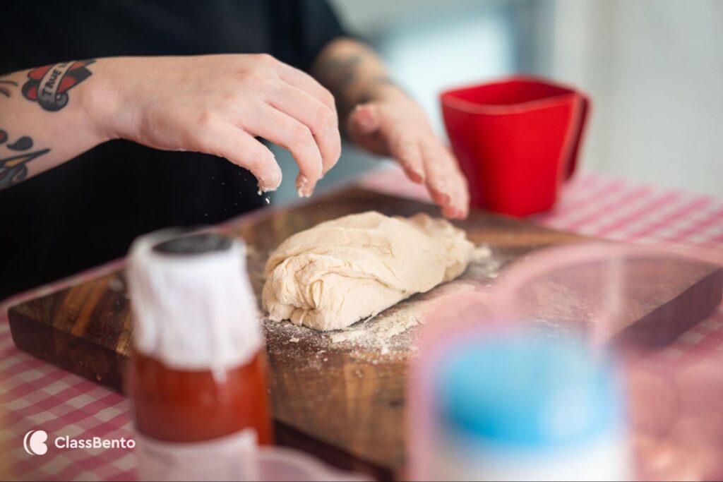 Making Neapolitan pizza